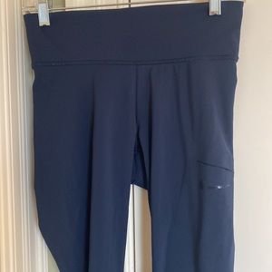 Nike Dry-Fit Medium Navy Leggings. Like New.